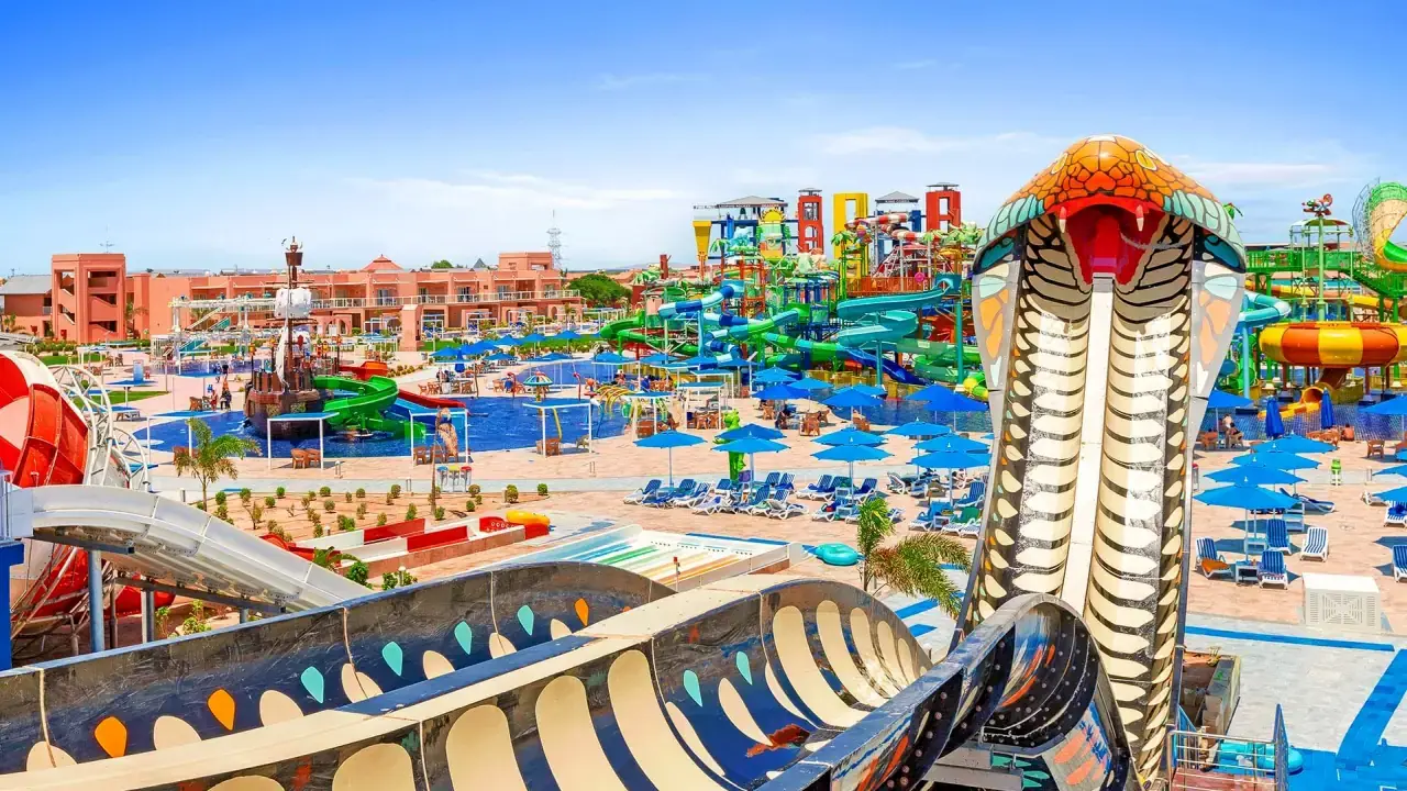 الفندق الباتروس ووتر فالي ريزورت نيفير لاند - الغردقة